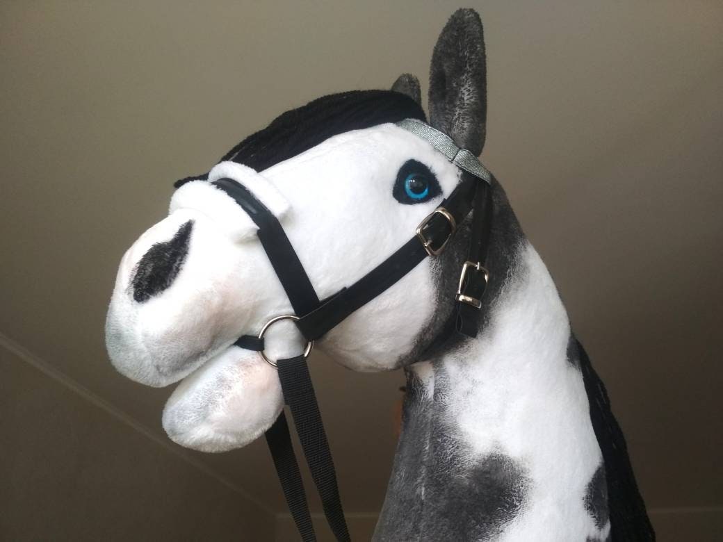 Realistic pinto hobby horse black and white for kids A3 | Hobbyhorse on stick